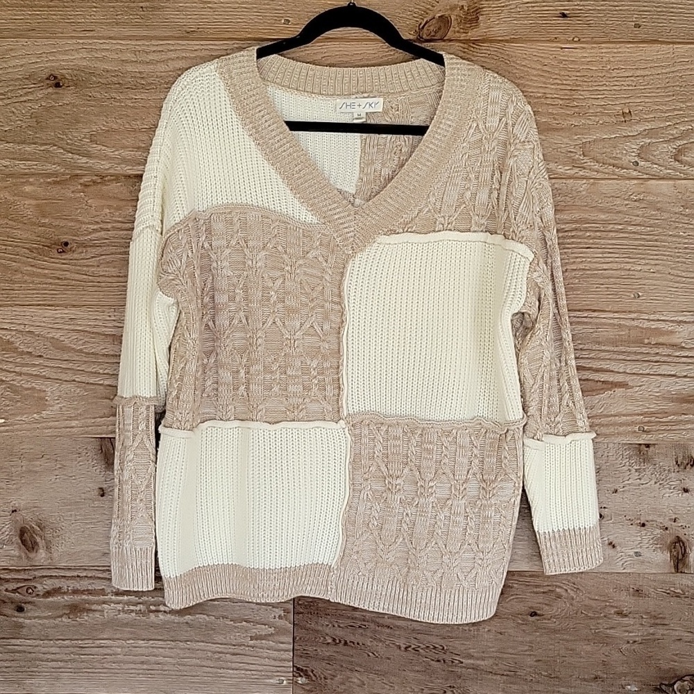 She + Sky Size Medium Cream and Brown Sweater